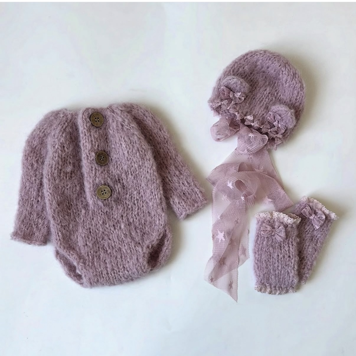 Winter Clothing For Kids - ชุดหมีถักนิตติ้งสำหรับเด็กทารกหญิงแรกเกิด พร้อมหมวก ถุงมือ โบว์ลูกไม้สีม่วง อุปกรณ์ถ่ายภาพเจ้าหญิง เสื้อผ้าเด็กอ่อนสำหรับฤดูหนาวที่อบอุ่น