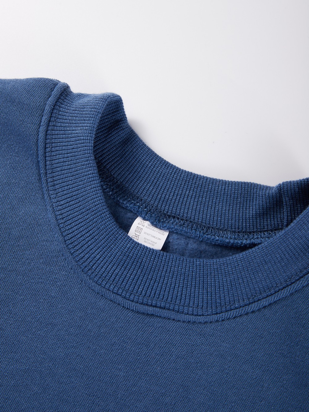 เสื้อสเวตเชิ้ตผู้ชายสไตล์สตรีท - Winter Clothing English บทวิจารณ์และราคา